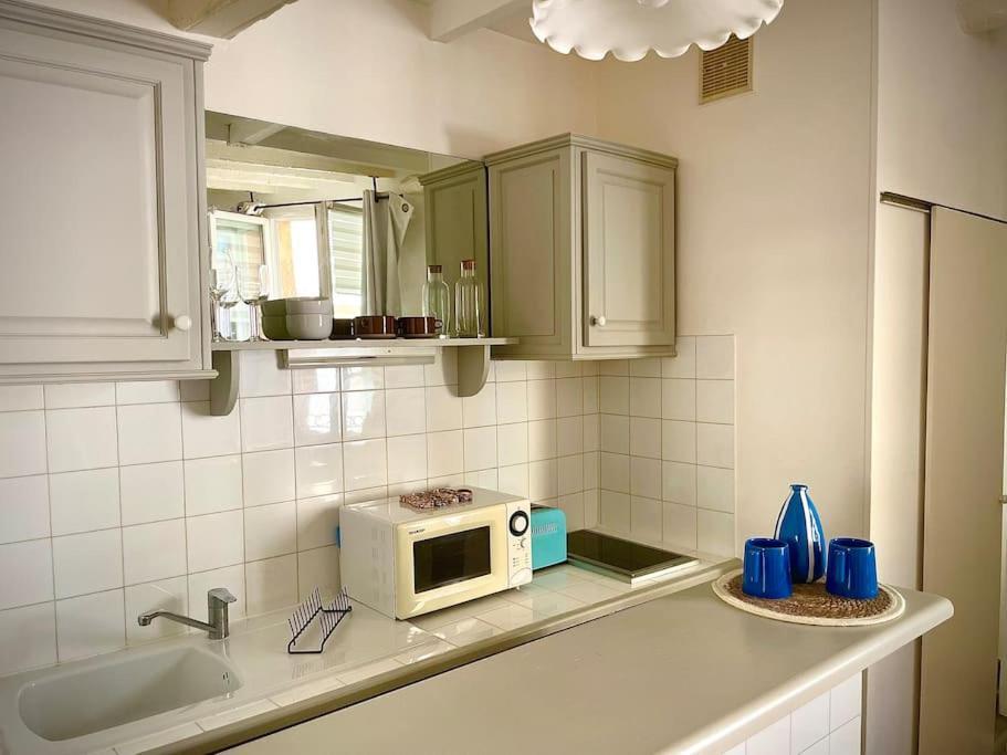 Apartamento Studio Le Mediterraneen Aix-en-Provence Exterior foto